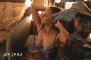 Boudoir Model